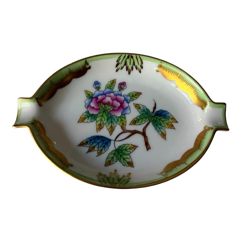Herend Queen Victoria Ashtray 7784 VBO 4.5in Leaf Pin Dish Handpainted